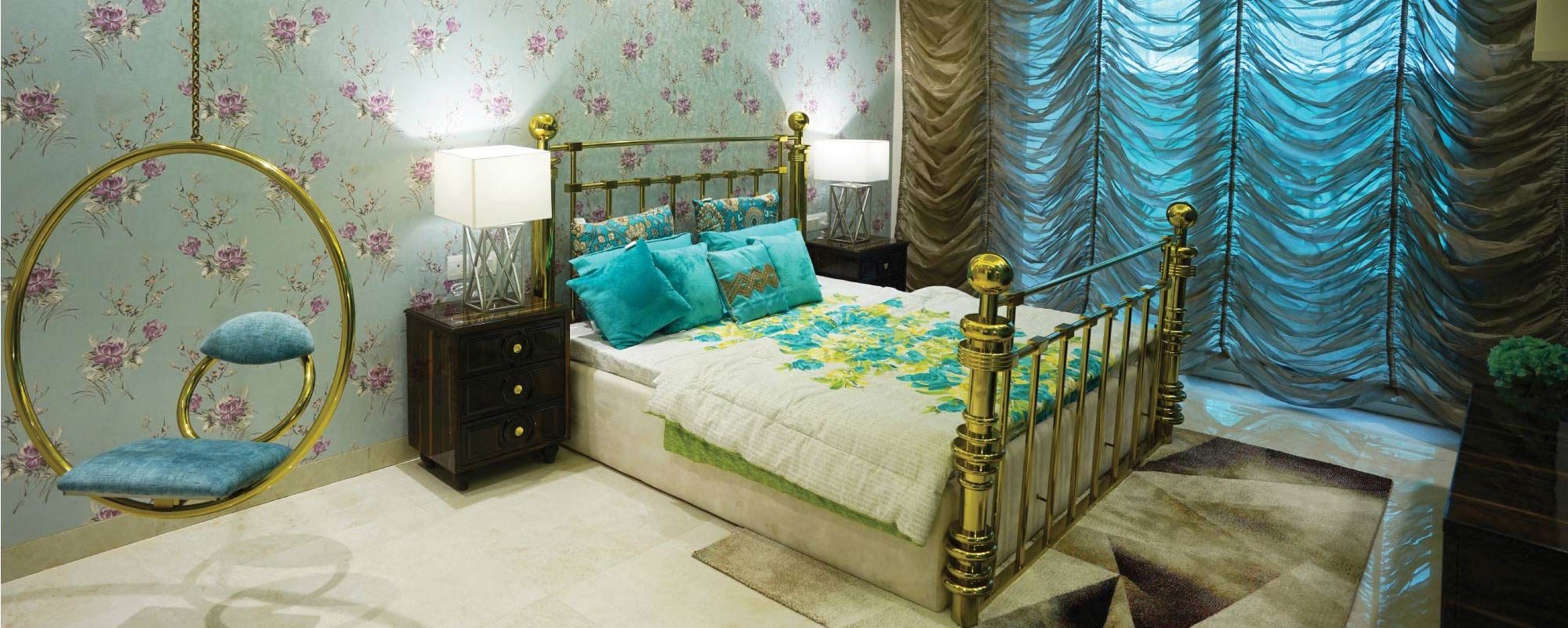 Gaurs Platinum Towers — photo 5